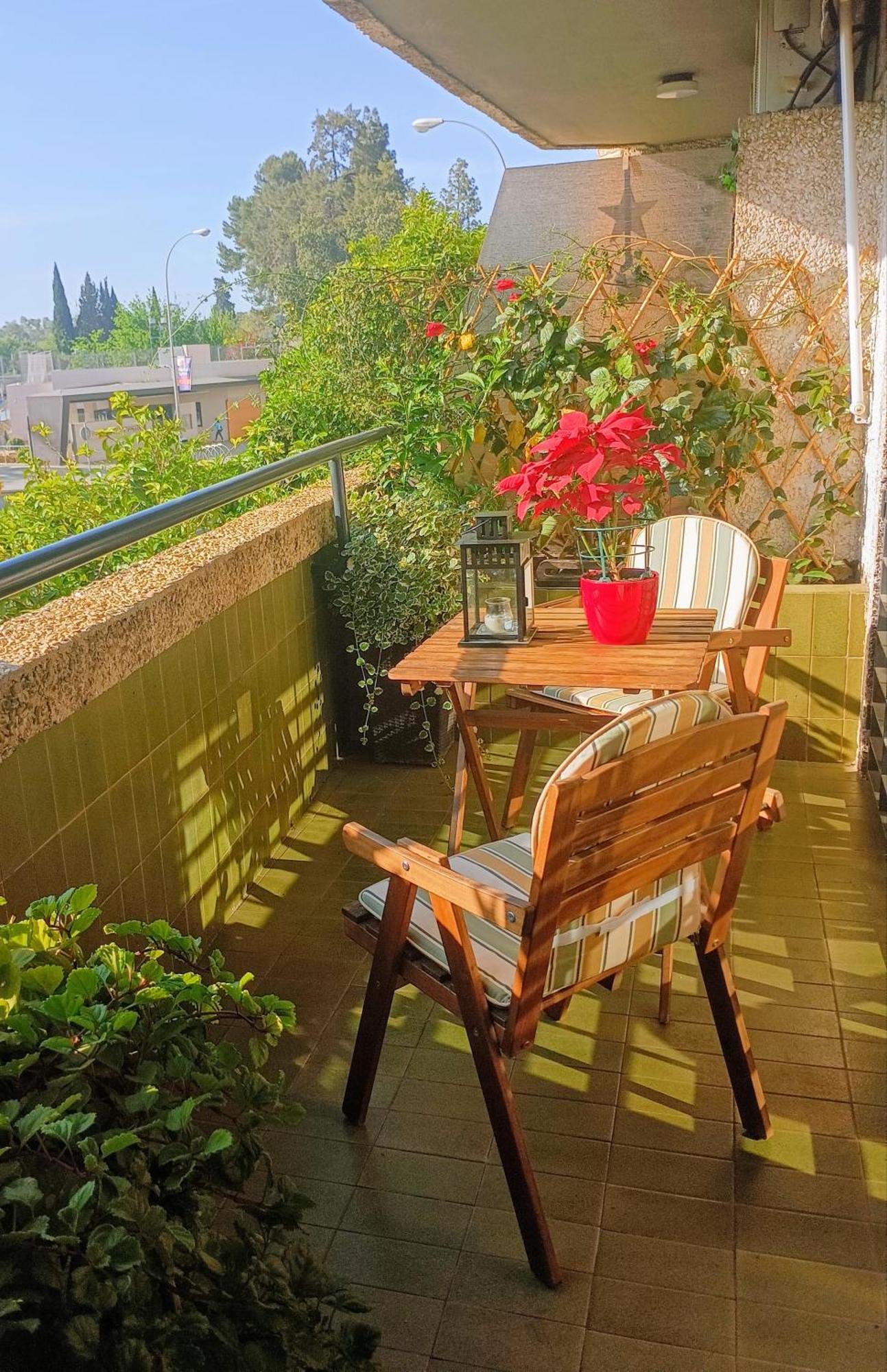 Bright apartment facing the river, Plaza España Sevilla Exterior foto